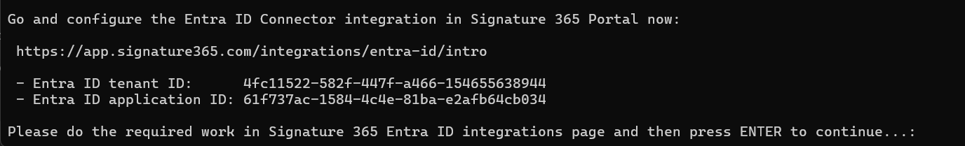 PowerShell script output showing the tenant ID and application ID to enter in Signature 365